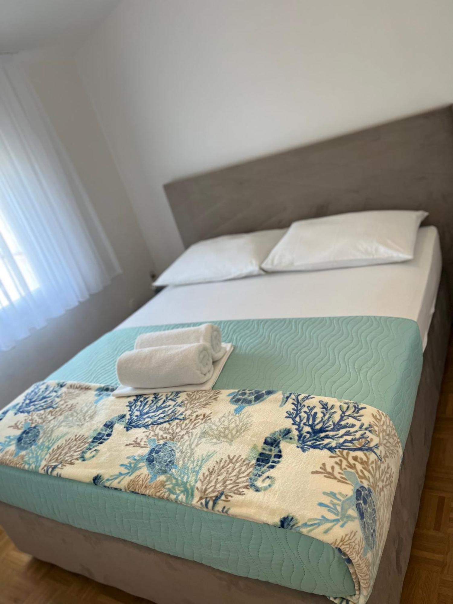 Apartments B&B Povljana Extérieur photo